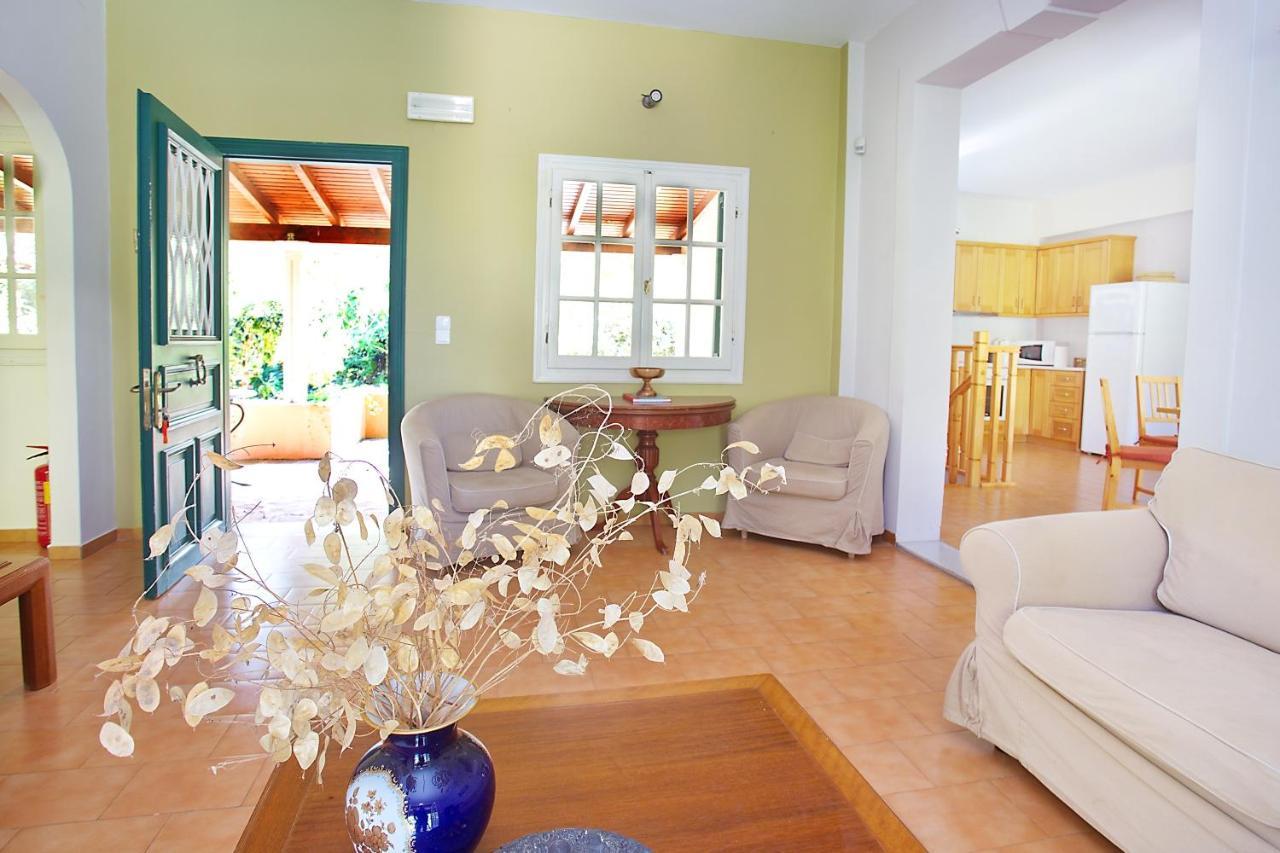 Villa Leda Karousades  Bagian luar foto