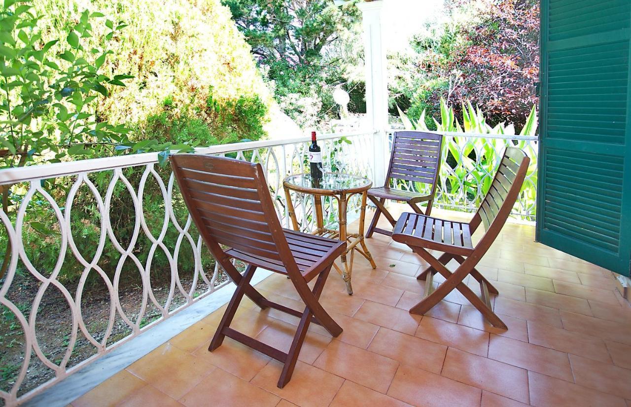 Villa Leda Karousades  Bagian luar foto