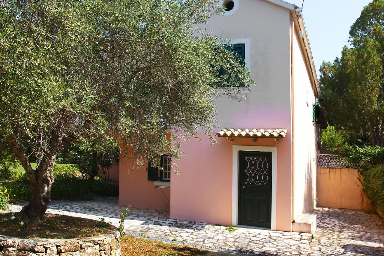 Villa Leda Karousades  Bagian luar foto
